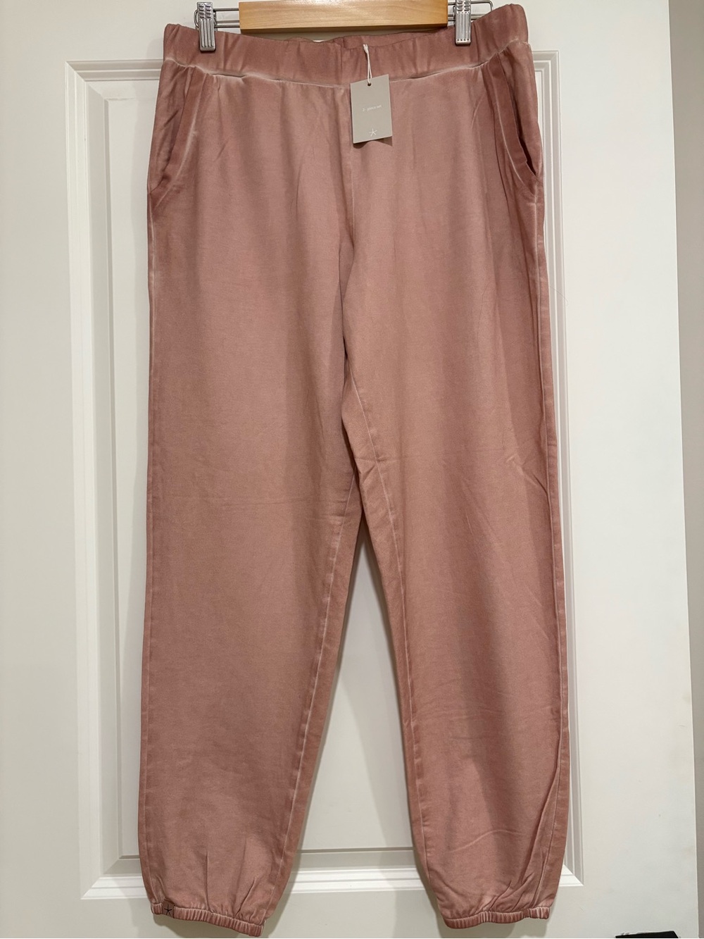NWT Barefoot Dreams Malibu Collection Lounge Set | Size M | Auburn - Picture 3 of 10